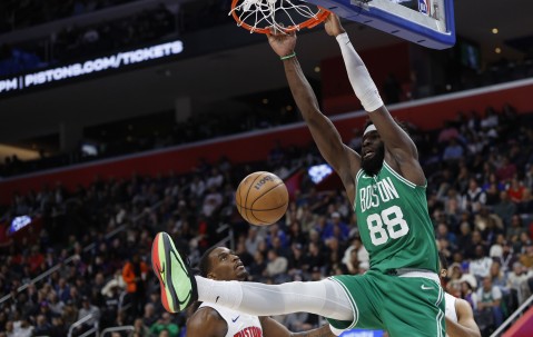 开云体育-明天绿军主场迎战开拓者 科塔&amp;米诺特出战成疑