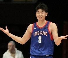 开云体育下载-改穿几号？崔永熙此前在广州&amp;篮网都穿8号 而广东已退役朱8球衣